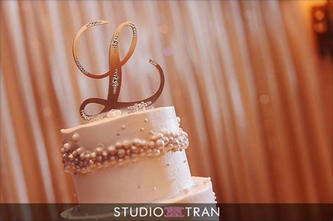 Wedding Cake By The Sweet Life Bakery New Orleans Image By Studio Tran