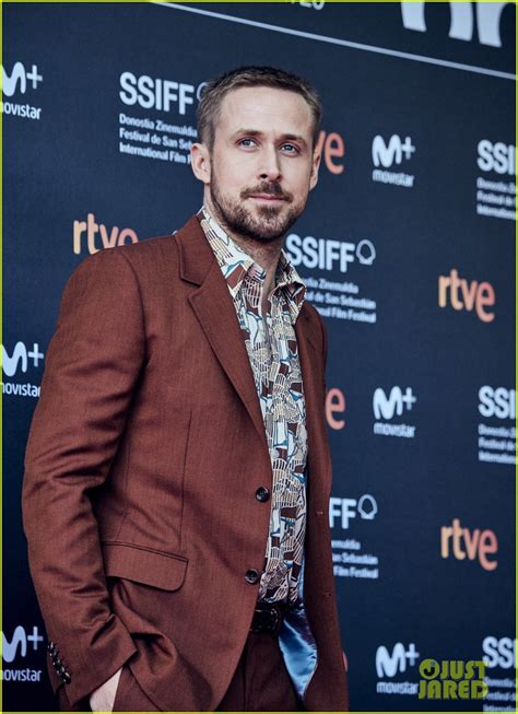 Photo Ryan Gosling Claire Foy Premiere First Man At San Sebastian Film