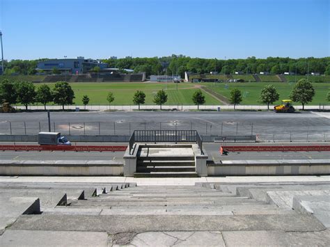 Army blew up the large swastika on the top of the zeppelintribüne in 1945. Zeppelinfeld Nürnberg, Rednerpult Foto & Bild ...