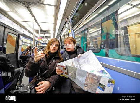 U Bahn Plan Paris Fotos Und Bildmaterial In Hoher Auflösung Seite 2