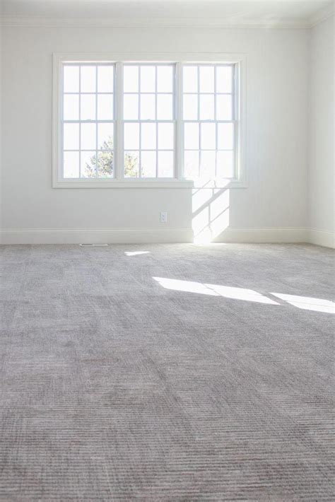 Light Gray Bedroom Carpet Greybedroom In 2020 Grey Carpet Bedroom