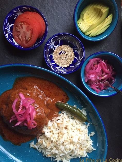 Red Chicken Pipian Pipian Rojo La Piña En La Cocina