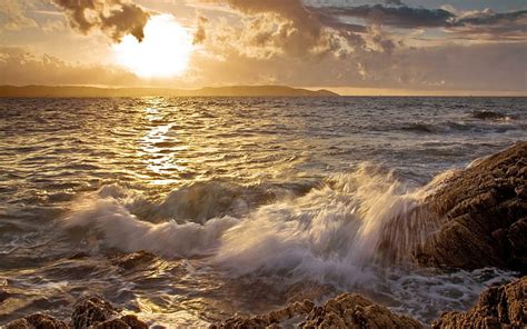Wild Waves Ocean Near Grey Stone During Sunset Beaches 2560x1600