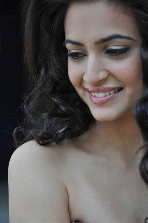 Kriti Kharbanda Sexy Stills 19 Actressbay