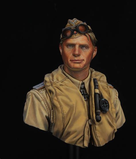 Luftwaffe Pilot North Africa Wwii 110 Scae Bust By Young Miniatures By