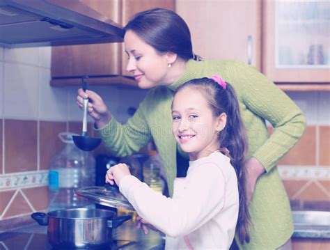 Mother With Daughter Cooking At Kitchen Stock Image Image Of Mother Cuisine 93510749
