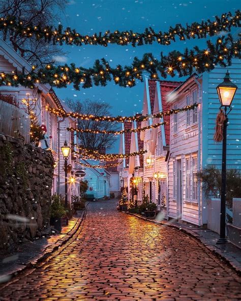 🇳🇴 Christmas Decorations Stavanger Norway By Rune Svendsen