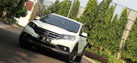 Walaupun demikian, ternyata tidak semua pemilik mobil ini merasa puas dengan standar desain yang dimilikinya. Modif Honda All New CRV Terbaru 2013 (Simple Style ...