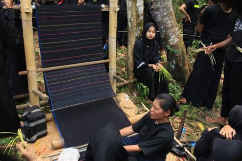 Mengenal Ritual Adat Suku Ammatoa Kajang Di Festival Pinisi My Xxx