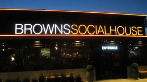 Browns Socialhouse Maple Ridge - Restaurant Reviews, Phone Number ...