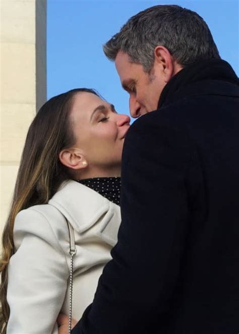 Liza And Charles Kiss Younger Season 7 Episode 11 Tv Fanatic