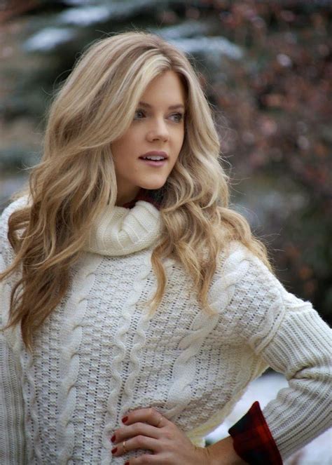 29 Long Hairstyles In Blonde