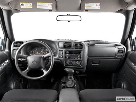 2005 Chevrolet Blazer Read Owner And Expert Reviews Prices Specs