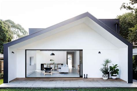 This 1930s Californian Bungalow Gets A Polished New Shed Styled