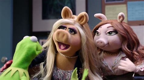 The Muppets 107 Pigs In A Blackout Henson Blog