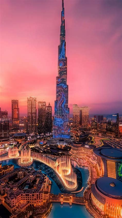Download Free Dubai Amazing Building Wallpaper