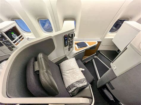 Review American Airlines Flagship Business Class On A Boeing 777 300er