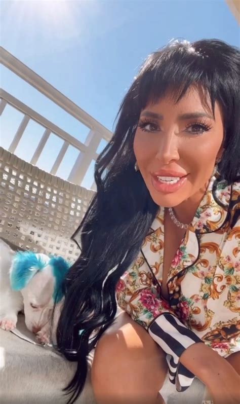 Teen Mom Farrah Abraham Slammed For Shocking Treatment Of Two Dogs In