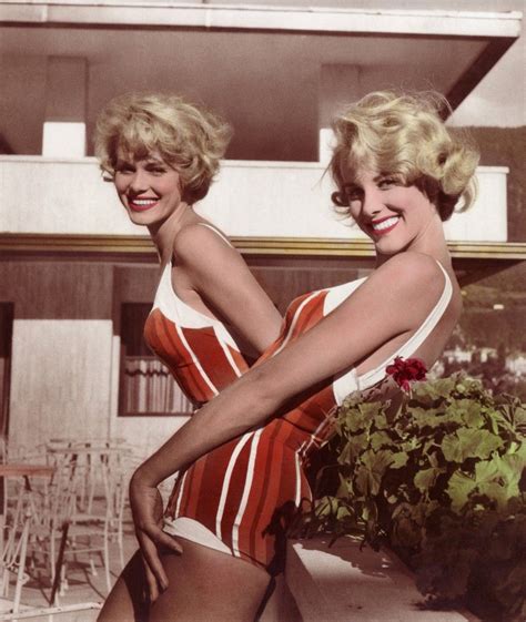 Alice And Ellen Kessler Celebrity Twins Twin Photography Vintage Photoshoot