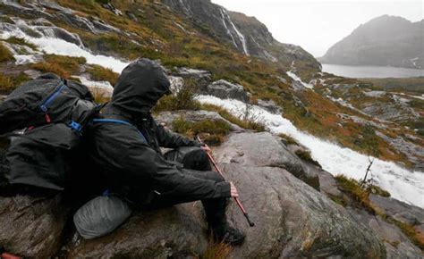 Hiking In The Rain 27 Tips From An Outdoor Adventure Guide
