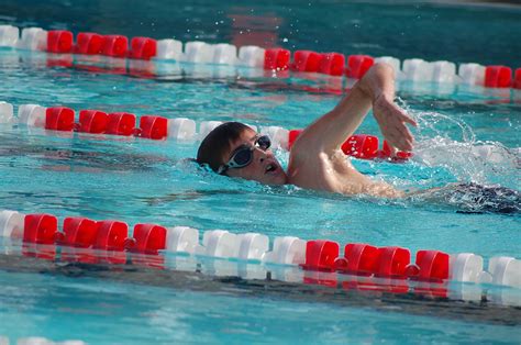 Kaiser Cougars Swim Team 176 Oia Swimming Kalani High Scho Flickr