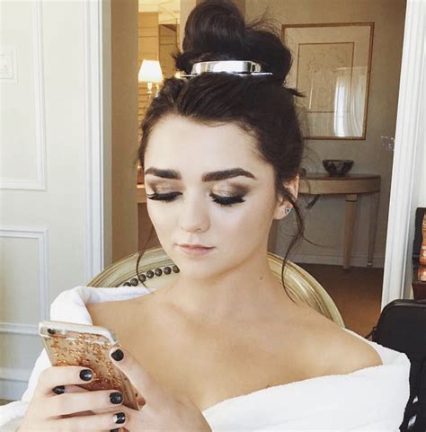 Maisie Williams Beauty Evolution Dalla Prima Stagione De Il Trono Di