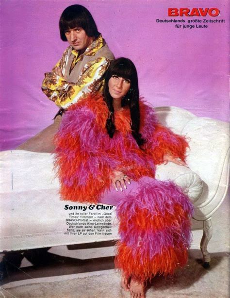 Sonny And Cher 1967 1970s Fashion 1960s Fashion Cher Photos