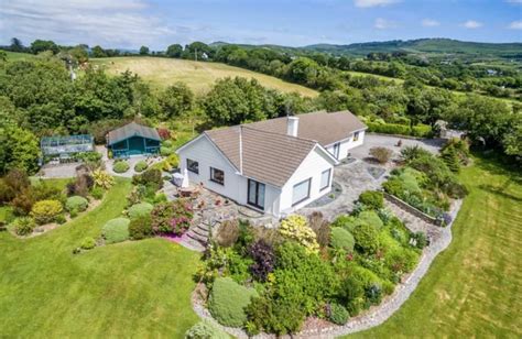 For Sale 5 Cork Homes With Dramatic Sea Views Yay Cork