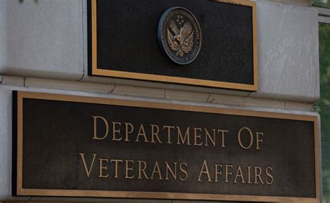 Internal Emails Show Va Hospitals Are Rationing Protective Gear Kpbs