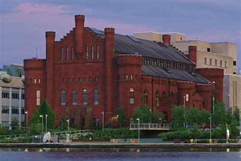 Red Gym Uw Madison Photograph By Chris Pappathopoulos Fine Art America
