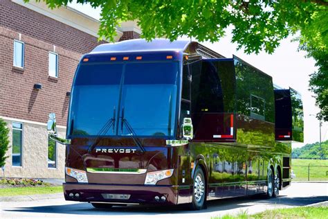 This Company Is Renting Unused Celebrity Tour Buses For Summer Road