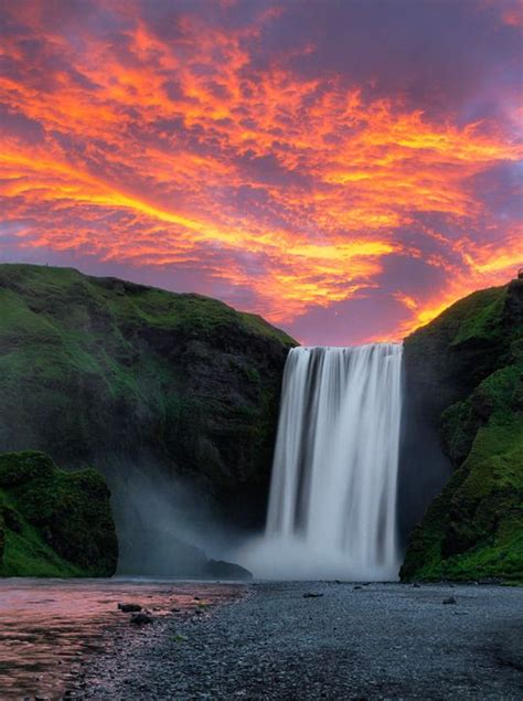 Skogafoss In Iceland Aaron Reed Beautiful Landscapes Scenic