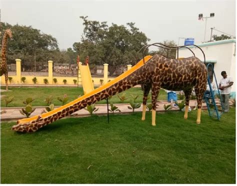 Spiral Frp Giraffe Slide For Outdoor Playground Equipment Age Group
