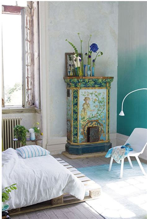 Super fancy lines on this piece. 50 Shades of Aqua Home Decor - The Cottage Market