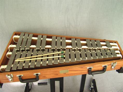 Glockenspiel · Grinnell College Musical Instrument Collection