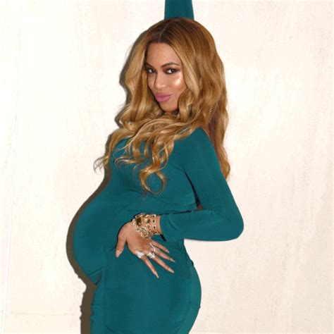 Photos From Beyonces Pregnancy Fashion With Twins E Online