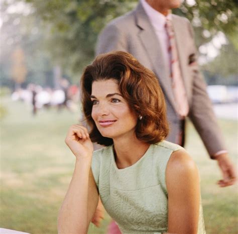 See what jackie o'reilly (01jackieo) has discovered on pinterest, the world's biggest collection of ideas. Jackie Kennedy Best Hair Length - Wavy Haircut