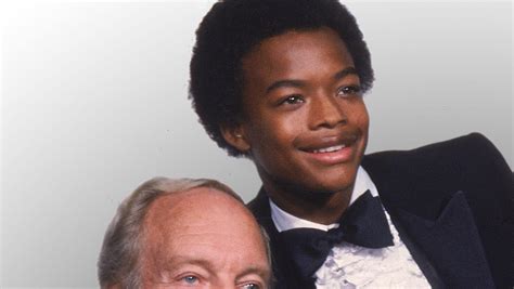 Todd Bridges Now The Last Living Member Of Diffrent Strokes Cast