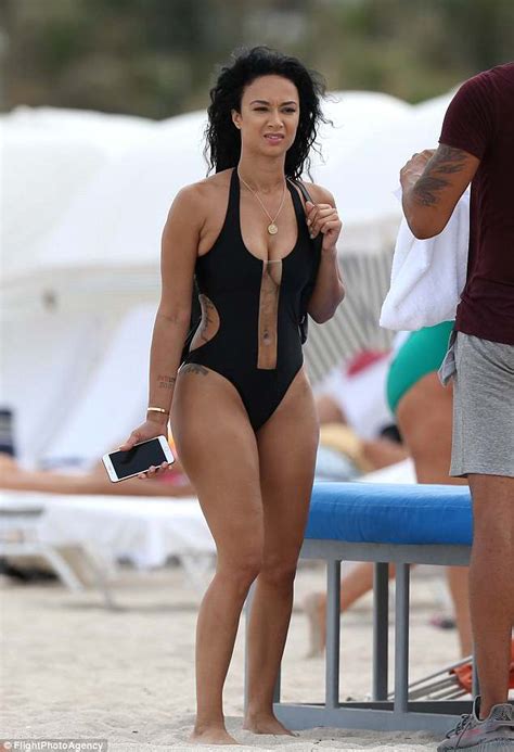 Draya Michele Flaunts Physique For Swimsuit Photoshoot In Miami Express Digest