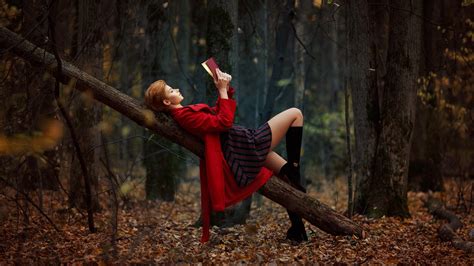 Girl Reading Book Lying On Back Outdoors Wallpaperhd Girls Wallpapers