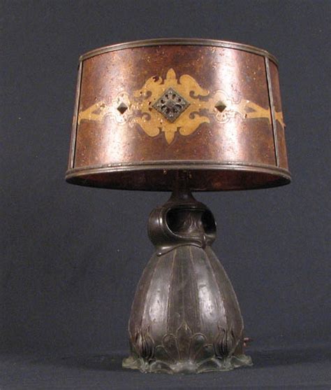Arts Crafts Table Lamp With Mica Shade Antique Lamps Lamp Arts And