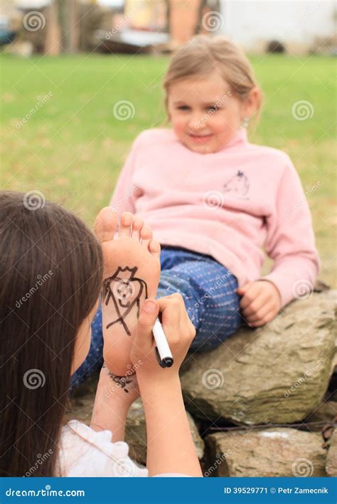 Girl Drawing Hearts On Sole Stock Photo Image 39529771