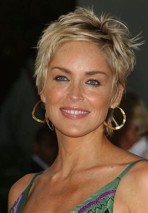 23 Great Short Haircuts For Women Over 50 Styles Weekly