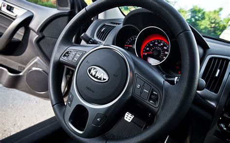 2011 kia forte koup ex interior color photos. 2011 Kia Forte Koup SX - Editors' Notebook - Automobile ...