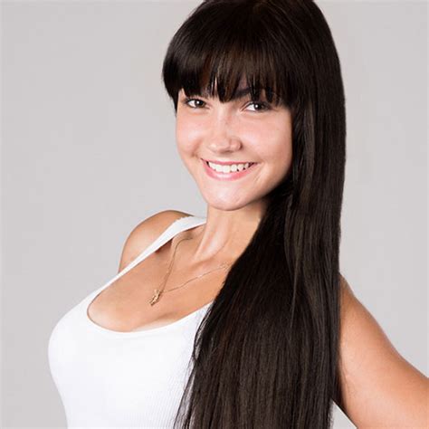 Black hair dye can be incredibly difficult to remove, especially when applied to very light hair which is porous. Dark Brown Henna Hair Dye - Henna Color Lab® - Henna Hair Dye