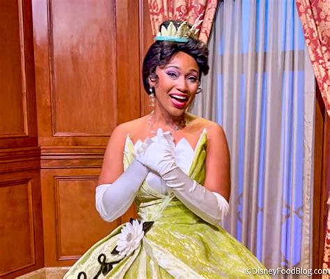 Photos Disneys New Tiana Themed Store Is One Step Closer To Opening