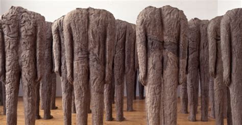 Magdalena Abakanowicz Crowd And Individual Events Venezia Unica