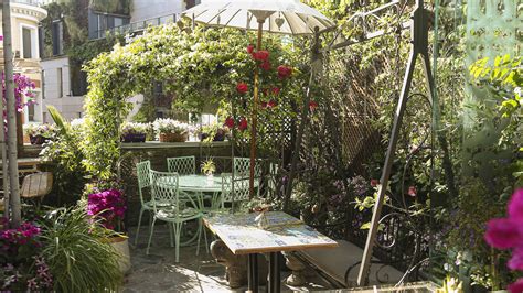 El Jardín Secreto de Salvador Bachiller Bars and pubs in Sol Madrid