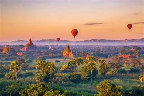 sunrise balloon ride over bagan ♦ the intrepid life