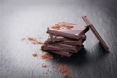 151,000+ vectors, stock photos & psd files. Chocolate allergy and chocolate sensitivity: Differences ...